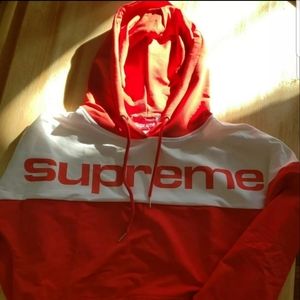 Supreme Hoodie